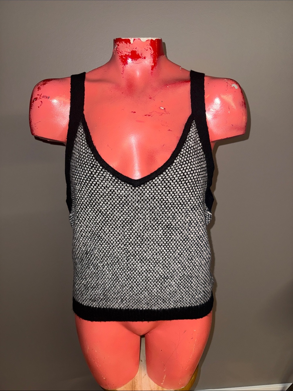 Lilly Pulitzer Sweater tank top shirt blouse